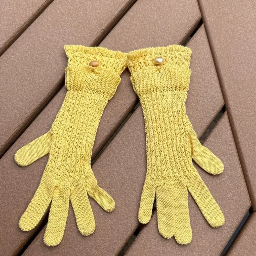 Vintage 40s-50s Yellow Knit Crochet Gloves